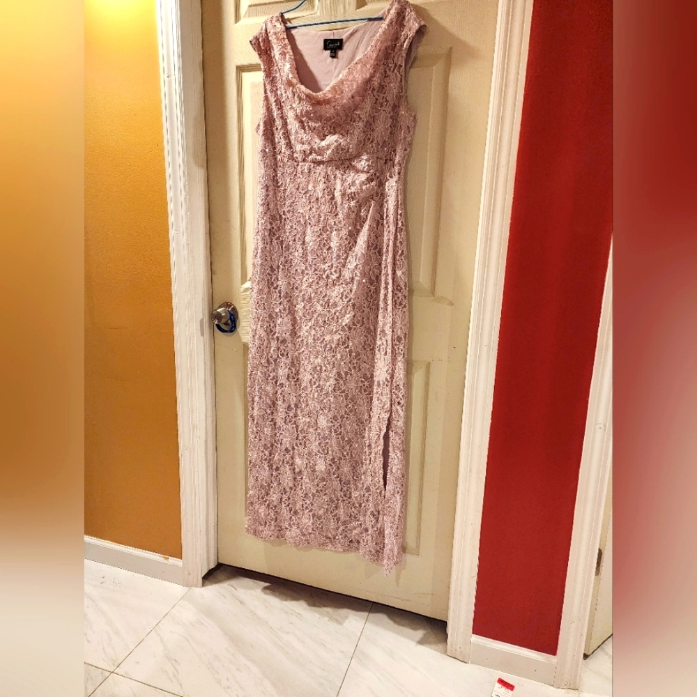 Woman's clothes